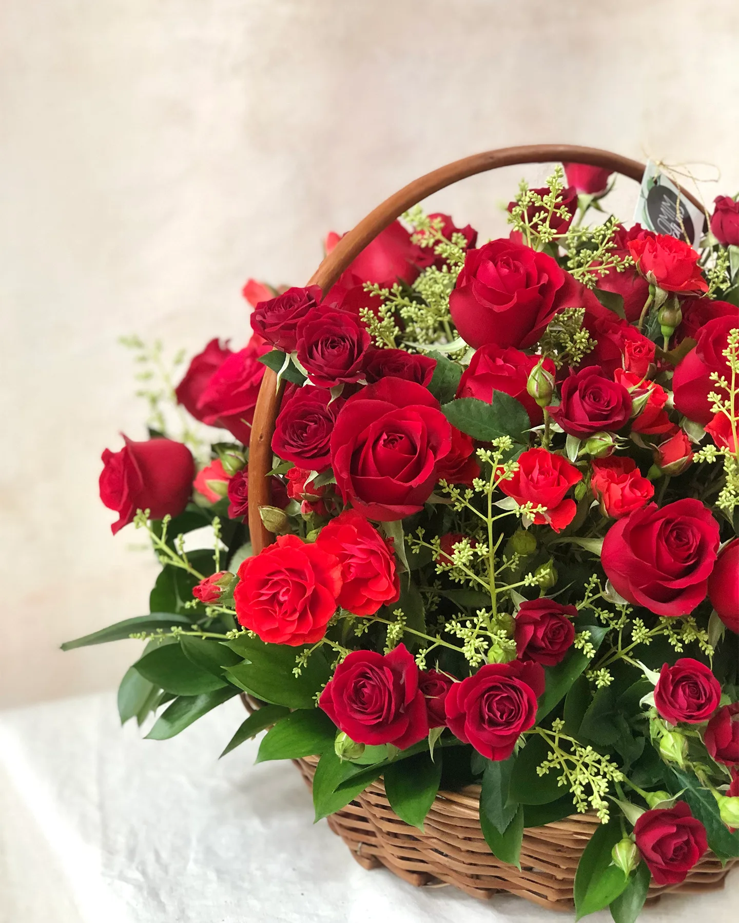 Cesta de Vime G <br>Rosas Vermelhas - Image 2