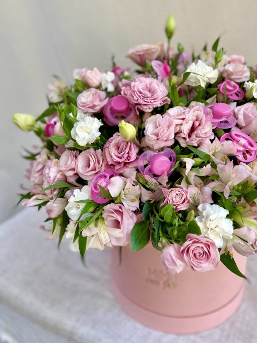 Box GG Rosa Com 10 Chupetas <br> Lisianthus Rosa Claro - Image 2