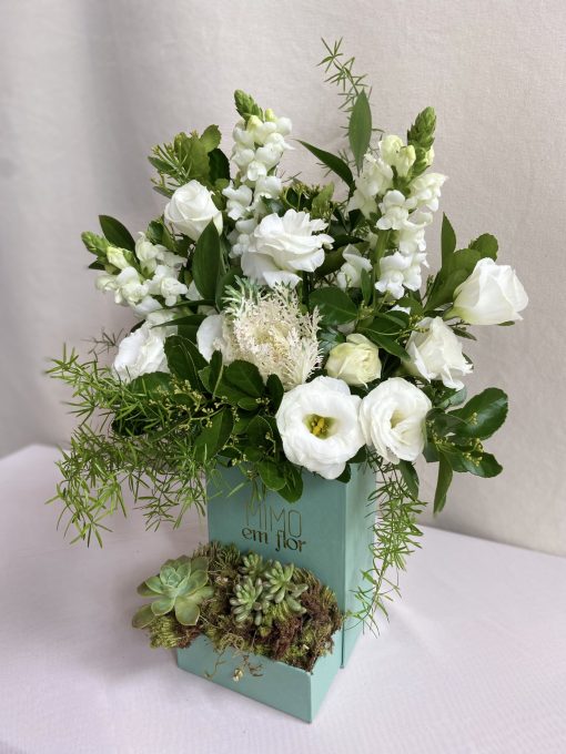 Box M Tiffany <br> Arranjo Branco e Verde<br>Lisianthus - Image 2